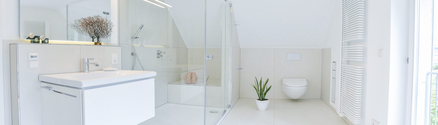 NOWAK-Badezimmer-Design-Komfort-WC-Dusche-Waschbecken